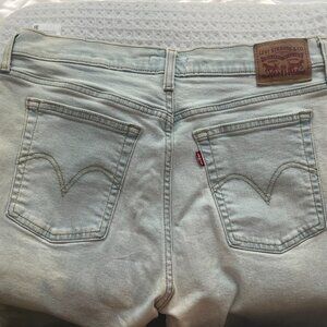 Levis Wedgie Staight Wedgie Droit Sz 32